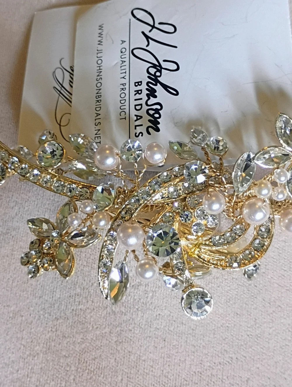 Gold Pearl & Crystal Hair Vine clip - Picture 2 of 3